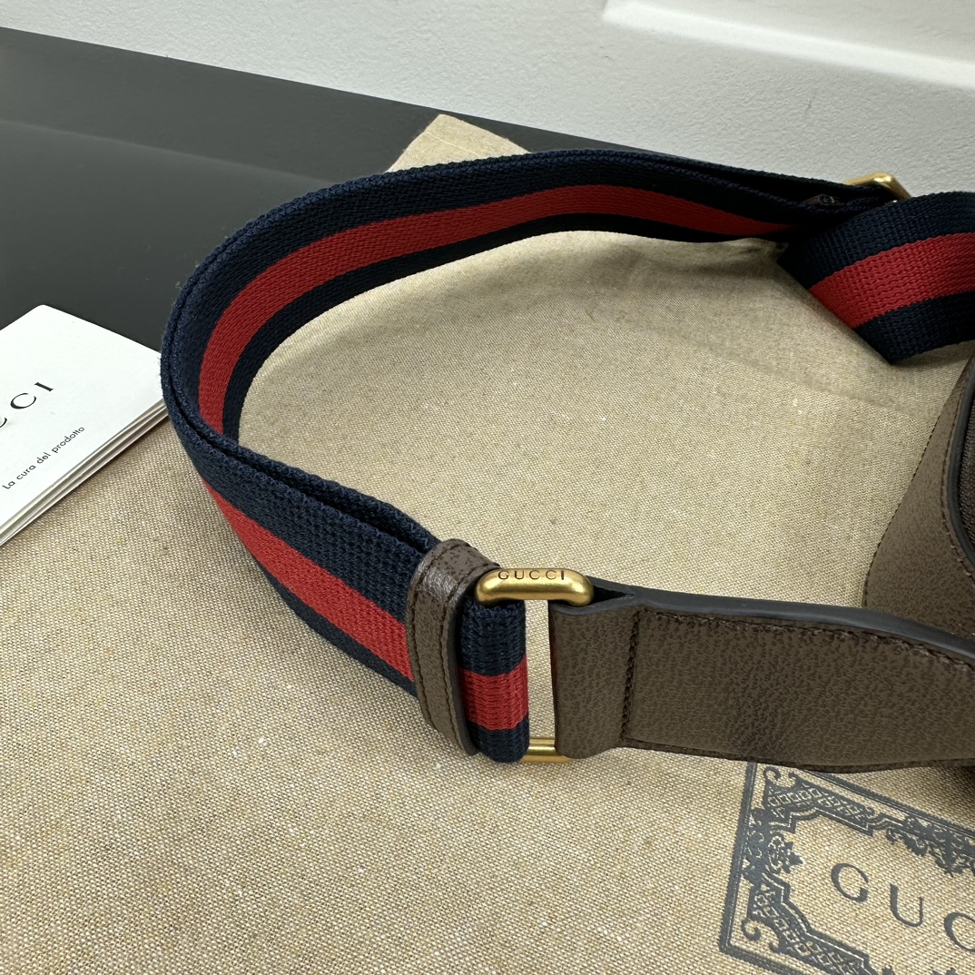 Gucci Satchel Bags